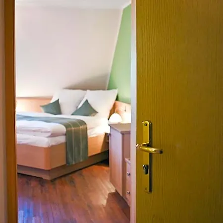 Kathmeyer's Godewind Hotel Böhl
